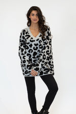 Dotty V-Neck Sweater | Grey Leopard
