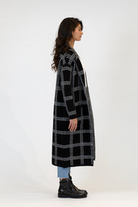 Jimmi Printed Long Coat w/ Pockets | Black w/ White Stitch