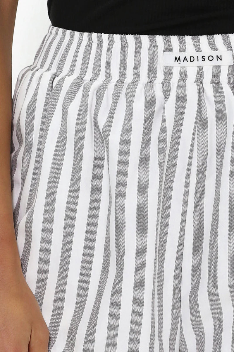 Jadana Shorts | Grey Stripe