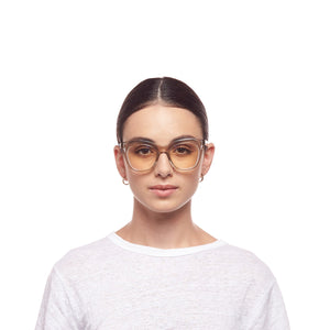 Harlots Bed Blue Light Glasses | Tea